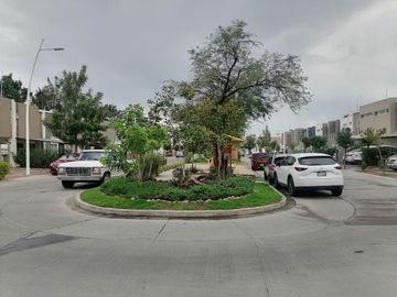 Venta de Casa Fracc. Azhares en León Guanajuato