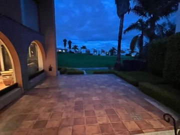 CASA EN VENTA EN LA VISTA COUNTRY CLUB.
