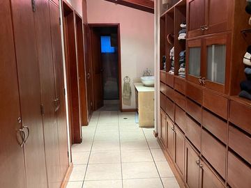 CASA EN VENTA EN LA VISTA COUNTRY CLUB.