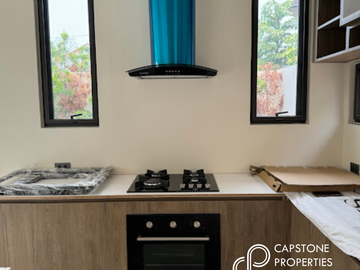 For sale 4 bedroom House in Verdana Homes Mamplasan Binan Laguna