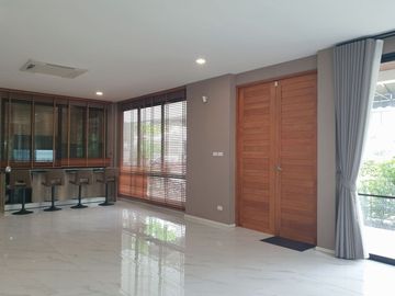 87670 - ขายบ้านเดี่ยว THE ETERNITY GREENWOOD รังสิต-วงแหวน : บ้านโมเดิร์นหลังใหญ่ ดีไซน์เรียบหรู เทียบราคาแล้วคุ้มค่าสุดในย่านรังสิต