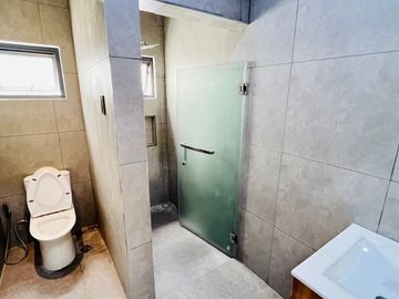 🏡BRAND NEW BEAUTIFUL MODERN DESIGN 2 STOREY DUPLEX HOUSE AND LOT FOR SALE IN BF RESORT VILLAGE LAS PIÑAS CITY⭐