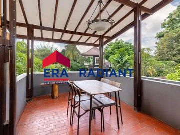 Dijual Rumah Hook Mewah di Cirendeu - Komplek Perumahan Bali View
