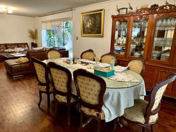 OCASIÓN VENDO HERMOSA CASA EN SAN BORJA con 14 dormitorios excelente para rentas