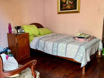 OCASIÓN VENDO HERMOSA CASA EN SAN BORJA con 14 dormitorios excelente para rentas