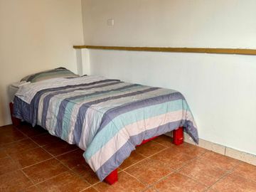 OCASIÓN VENDO HERMOSA CASA EN SAN BORJA con 14 dormitorios excelente para rentas