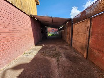 Casa En Venta Cercana A Estadio Municipal De San Bernardo