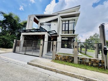 Airy Bright Contemporary Brand New House and Lot with Pool for Sale in Tagaytay City