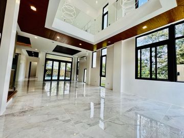 Airy Bright Contemporary Brand New House and Lot with Pool for Sale in Tagaytay City