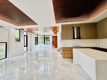 Airy Bright Contemporary Brand New House and Lot with Pool for Sale in Tagaytay City