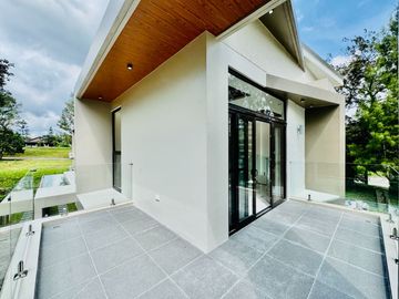 Airy Bright Contemporary Brand New House and Lot with Pool for Sale in Tagaytay City