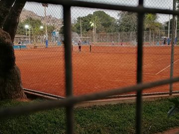 VENTA DE HERMOSA CASA EN ZONA EXCLUSIVA DE SURCO