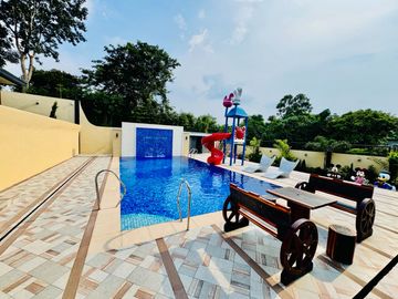 Rest house with SEPARATE villas for Airbnb for Sale! 2 houses total! 2 HOUSES!