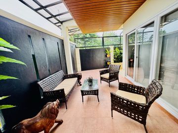 Rest house with SEPARATE villas for Airbnb for Sale! 2 houses total! 2 HOUSES!