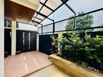 Rest house with SEPARATE villas for Airbnb for Sale! 2 houses total! 2 HOUSES!