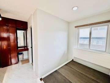 Rest house with SEPARATE villas for Airbnb for Sale! 2 houses total! 2 HOUSES!