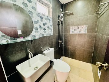 Rest house with SEPARATE villas for Airbnb for Sale! 2 houses total! 2 HOUSES!