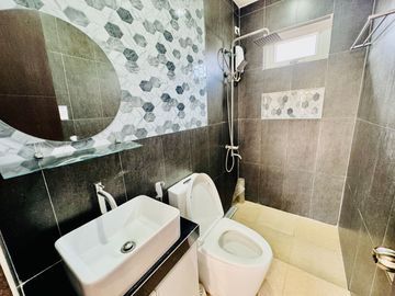 Rest house with SEPARATE villas for Airbnb for Sale! 2 houses total! 2 HOUSES!