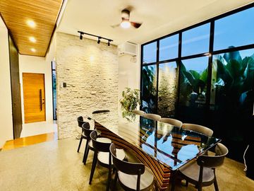 Modern 2Storey Fully Furnished Corner House and Lot for Sale in Tagaytay City