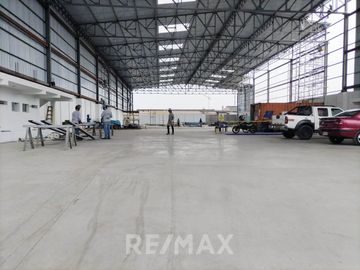 Alquiler De Local Industrial En Santa Anita 1948 M2