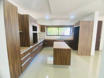 ¡SE VENDE CASA EN RESIDENCIAL EL ENCUENTRO, PLAYA DEL CARMEN! UNA OPORTUNIDAD QUE NO PUEDES DEJAR PASAR