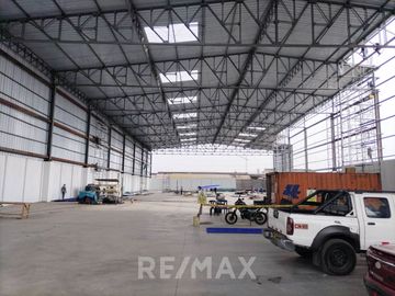 Alquiler De Local Industrial En Santa Anita 1766 M2