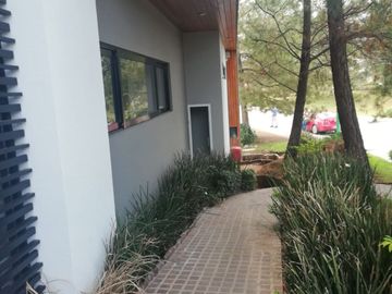 SE VENDE Casa en El Bosque