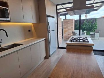 DEPARTAMENTO NUEVO, TERRAZA PRIVADA EN PUERTAS DEL SOL