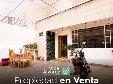 CASA DE VENTA AV. EL RETORNO