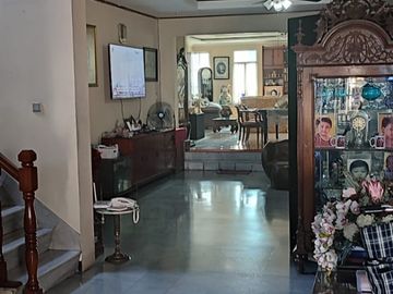 Rumah Super Adem di Area Tanah Kusir, 150 Meter Ke Veteran Raya