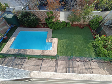 Venta de Casa de 142m2 en un Terreno de 221m2, Peñalolén