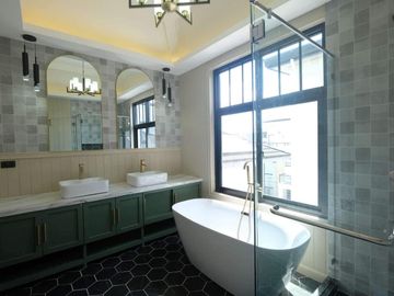 FOR SALE NEWLY BUILT MARVELOUS DESIGN 3 STOREY HOUSE IN GREENWOODS EXECUTIVE VILLAGE