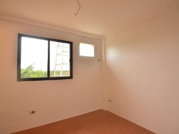 For Sale Brand new Three (3) Storey Triplex House and Lot in Katarungan Muntinlupa City