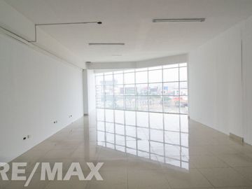 Alquiler De Oficina En Santa Anita 100 M2 De Area Libre