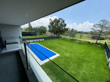 VENDO CASA NUEVA EN EL BOSQUE COUNTRY CLUB DE GRAN JARDIN EN LEON GTO