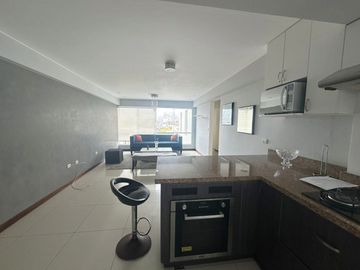 Venta Departamento Flat Amoblado – Parque Maria Reiche