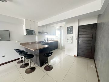 Venta Departamento Flat Amoblado – Parque Maria Reiche