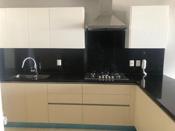 DEPARTAMENTO EN VENTA EN LOMAS ALTAS
