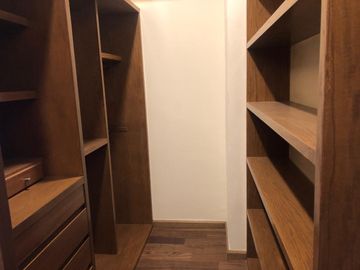 DEPARTAMENTO EN VENTA EN LOMAS ALTAS