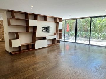 ¡Precio de Oportunidad! Con 200m2, Dos Recamaras con 2.5 Baños.