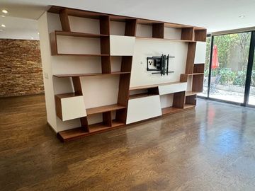 ¡Precio de Oportunidad! Con 200m2, Dos Recamaras con 2.5 Baños.