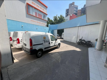 EDIFICIO Y BODEGA EN VENTA EN LA COL. ANZÚRES.