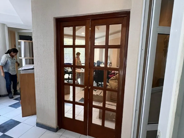 EDIFICIO Y BODEGA EN VENTA EN LA COL. ANZÚRES.