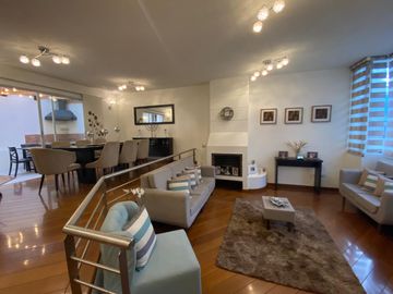 VENTA DE CASA SANTA LUCIA ALTA 3D EN CONJUNTO CENTRO NORTE DE QUITO