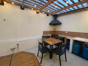 VENTA DE CASA SANTA LUCIA ALTA 3D EN CONJUNTO CENTRO NORTE DE QUITO