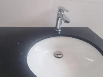 ESTUPENDO DUPLEX TIPO CASA DE ESTRENO EN YANAHUARA. NO PAGA ALCABALA