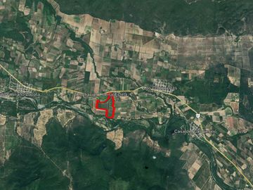 Venta de terreno/huerta en Llera