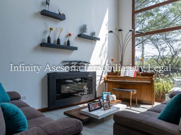 CASA EN VENTA TUMBACO