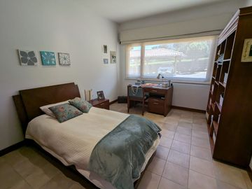 CASA DE VENTA PIFO DENTRO DE URBANIZACION
