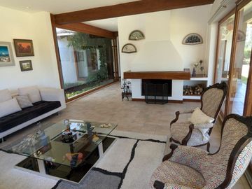 CASA DE VENTA PIFO DENTRO DE URBANIZACION